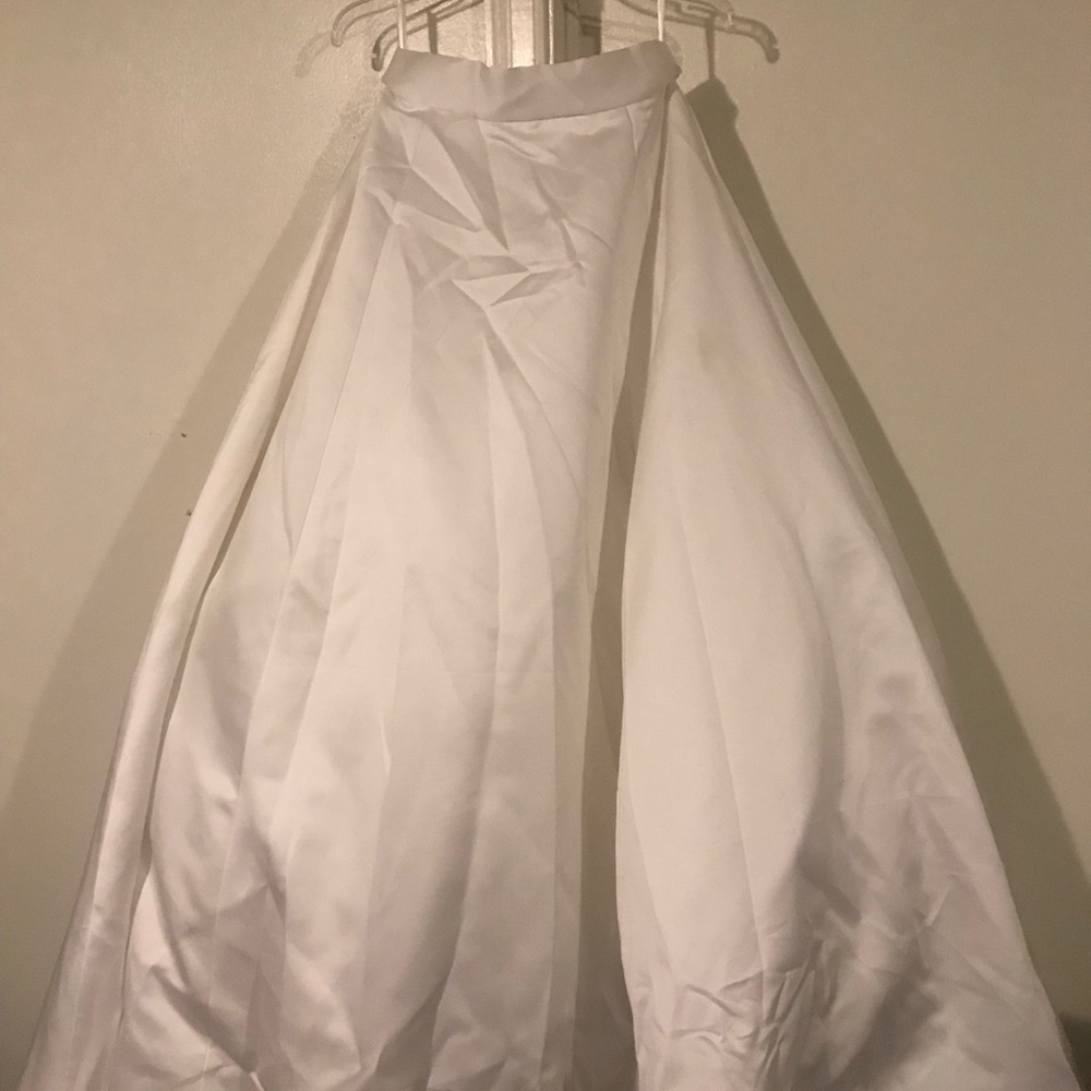 Beautiful satin wedding skirt with train. Size 14